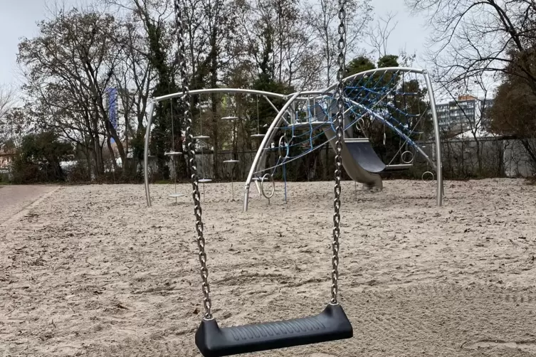 Neuanfang: der hergerichtete Spielplatz an der Anglerstra&szlig;e in Edigheim.