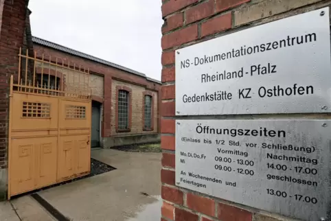  Rund 3000 Männer waren allein von 1933 bis 1934 im KZ Osthofen inhaftiert. Etwa 1850 davon sind heute namentlich bekannt. 