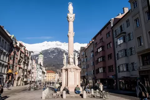 Die Tiroler Landesregierung in Innsbruck hat bisher nicht strikt im Kampf gegen Corona durchgegriffen.