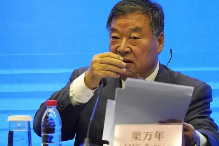  Liang Wannian, Mitglied eines Teams der WHO, bei der Pressekonferenz am Ende der Untersuchung zu den Ursprüngen der Corona-Pand