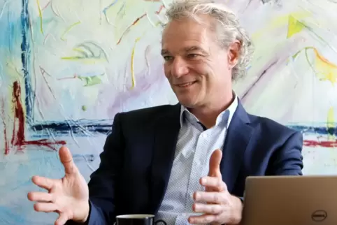 So viele Zuschauer wie zuletzt online konnte Ortsbürgermeister Axel Wassyl noch nie zu einer Ratssitzung begrüßen. 