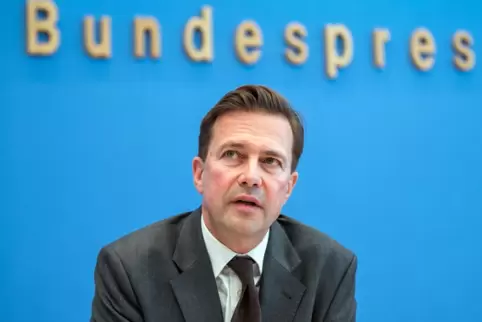 Regierungssprecher Steffen Seibert hofft, dass Ostern 2021 anders wird als das Osterfest im vergangenen Jahr.