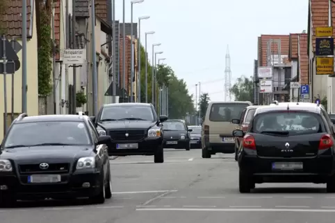 Der Verkehrslärm in der Bobenheim-Roxheimer Ortsdurchfahrt ist für direkte Anlieger gesundheitsschädlich.