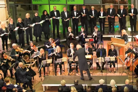 Weihnachtsoratorium mit PalatinaKlassik: 2017 im Historischen Musik in Speyer.