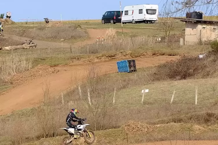 Der Parcours hat 22 Spr&uuml;nge zu bieten.