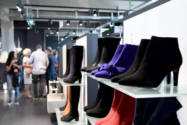 Sollen nicht mehr in Pirmasens produziert werden: Schuhe der Marke Peter Kaiser.