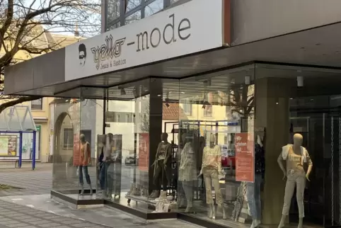 Seit dem Bekanntwerden der Lockerungen wollen viele Kunden einen Shopping-Termin bei Yello Mode vereinbaren.