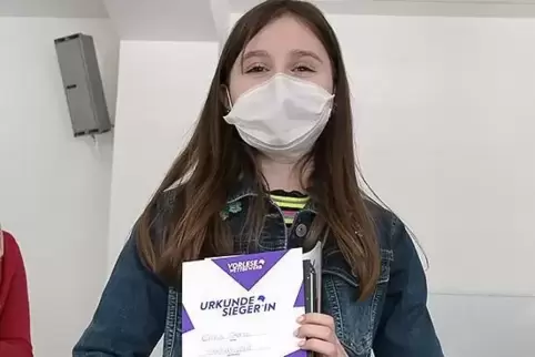 Emilia Dienes aus Lemberg vertritt die Stadt bei der nächsten Runde des Vorlesewettbewerbs. 