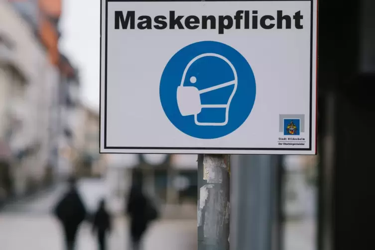 Maskenpflicht gilt seit Samstag auf vielen öffentlichen Plätzen im Kreis Germersheim. 
