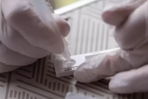 Corona-Schnelltest: Im Kreis wird eine Reihe von Teststationen eingerichtet.