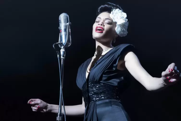 Beste Hauptdarstellerin: Andra Day als Billie Holiday in einer Szene des Films &bdquo;The United States vs Billie Holiday".