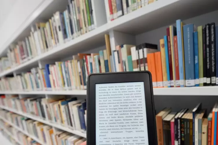 Die Zentralbücherei bietet über die Onleihe Zugang zu englischsprachigen E-Books und Hörbüchern.