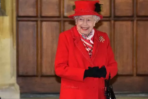 Macht nur scheinbar ein Friedensangebot: König Elizabeth II. 
