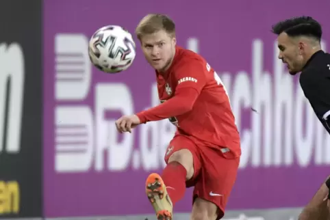 „Wir müssen jede Sekunde hellwach sein“: FCK-Kapitän Jean Zimmer. 