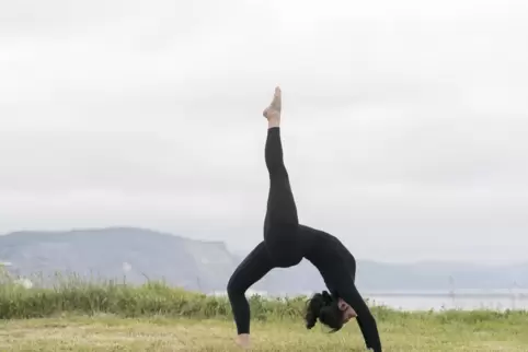 Yoga als verbotene kulturelle Aneignung. Yoga als verbotene kulturelle Aneignung.