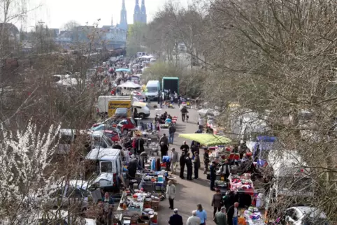 In guten Zeiten ein echter Magnet: Flohmarkt am Güterbahnhof. 