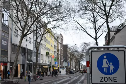 Samstags in der Innenstadt: Es war schon voller.