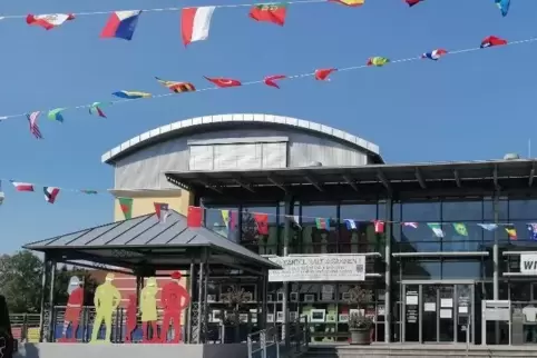 Flaggenaktion von "Wir sind Kandel". 