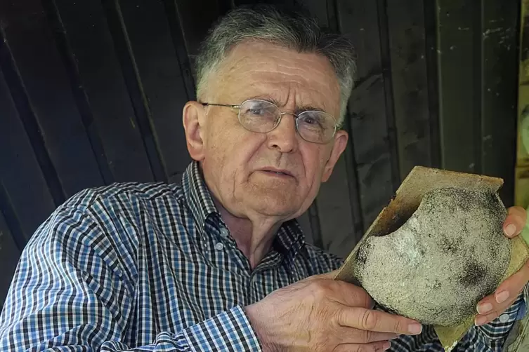 Adolf Stauffer hat nicht nur ein Herz f&uuml;r Kraniche, sondern generell f&uuml;r alle Tiere und Pflanzen rund um den Donnersberg. Unser 