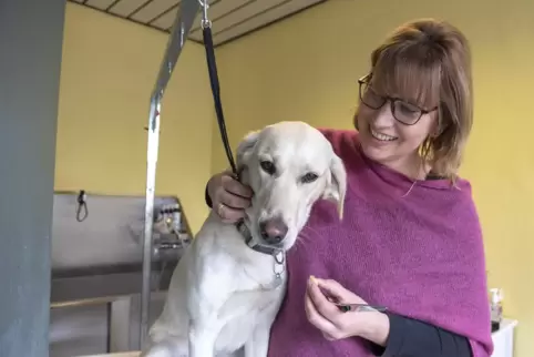Hundesalon eröffnet: Sandra Jung baut beruflich auf ihr Wissen über die Vierbeiner.