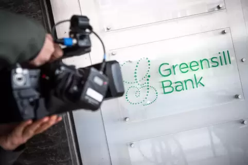 Rund 500 Millionen Euro hatten Kommunen bei der Greensill-Bank in Bremen angelegt. 