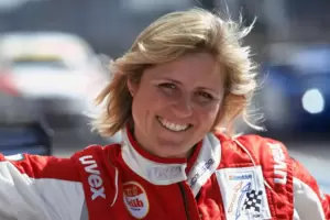 War auf vielen Gebieten, vor allem als Rennfahrerin, eine absolute Könnerin: Sabine Schmitz.