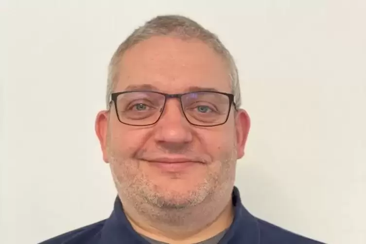 Jochen Sch&auml;fer ist Brandschutzingenieur, Brandoberinspektor und Gesch&auml;ftsf&uuml;hrer eines Ingenieurb&uuml;ros f&uuml;r Brandschutz in Linnich 