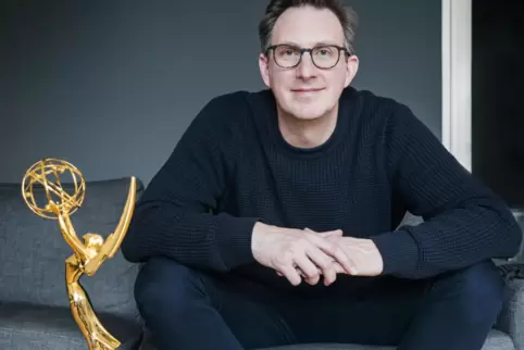 Für die Serie „Familie Braun“ hat Mitproduzent Uwe Urbas den renommierten amerikanischen Emmy-Award bekommen. 
