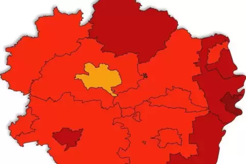 Nur noch Kaiserslautern ist auf der Karte orange. 
