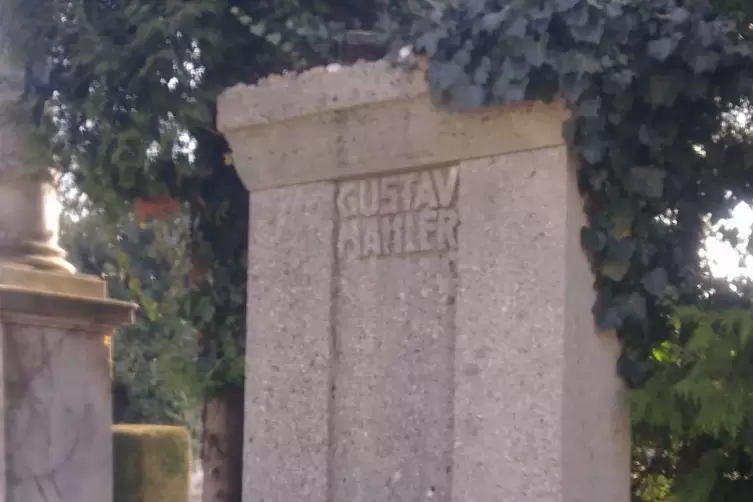 Wo Mahler der Auferstehung harrt: Sein Grab auf dem Grinzinger Friedhof in Wien.