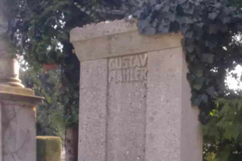 Wo Mahler der Auferstehung harrt: Sein Grab auf dem Grinzinger Friedhof in Wien.