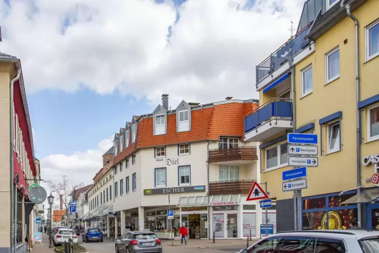 Blick in die Saarbrücker Straße: Den Homburgern empfiehlt der Experte, ihre schöne Vauban-Altstadt noch mehr in den Mittelpunkt 