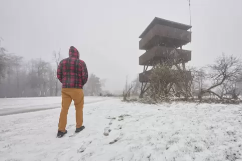 Wetterbedingt wenig los am Erbeskopf am Ostermontag.