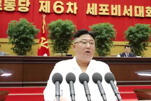 Sein Land sei in der „schlimmsten Situation“ seiner Geschichte, sagte Kim Jong Un.