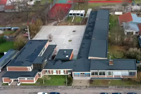 In Trägerschaft der Ortsgemeinde: Grundschule Hanhofen. 