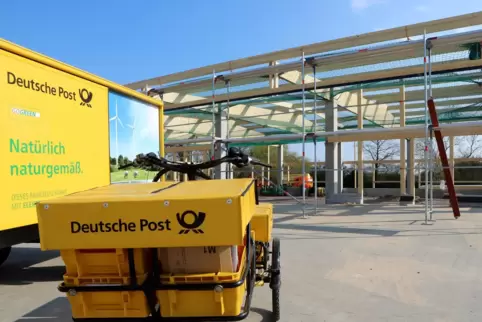 In der Lauterburger Straße entsteht der neue Stützpunkt für Postzusteller. 