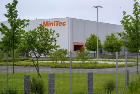 Minitec im Gewerbegebiet Mehlpfuhl in Schönenberg-Kübelberg. 