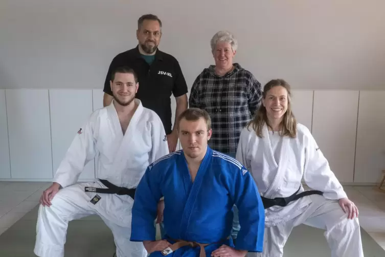 Das Trainerteam des JSV Kaiserslautern: Beim Judosportverein lassen die Trainer nichts unversucht, um ihre rund 100 Judoka durch