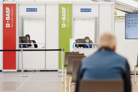 Der Impfstoff von Astrazeneca wird derzeit in Deutschland nur für Menschen empfohlen, die älter als 60 Jahre sind.