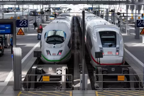 Von München gibt es künftig zweimal pro Tag eine Direktzug zum Frankfurter Flughafen mit Halt nur in Nürnberg. 