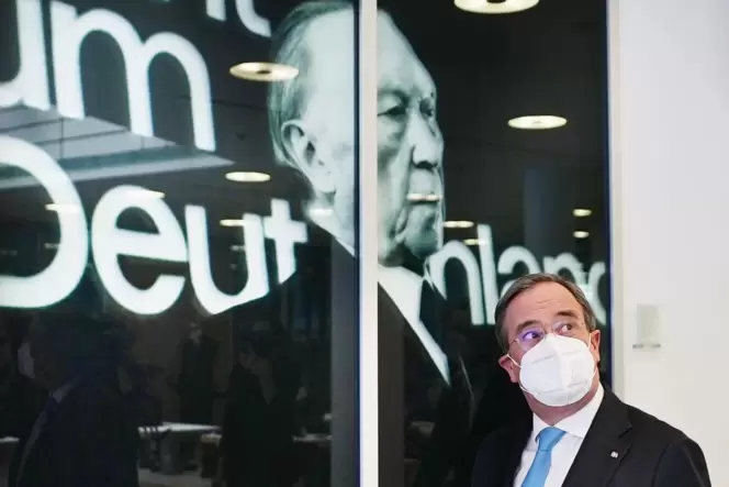 Unter dem strengen Blick des »Alten«: CDU-Chef Armin Laschet am Dienstag in der Berliner Parteizentrale, die nach Konrad Adenaue