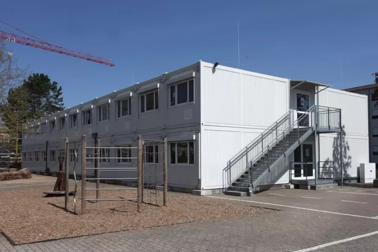 Ähnlich wie die Containersiedlung an der IGS Wörth sollten die neuen Büro-Container der Kreisverwaltung in Germersheim aufgebaut