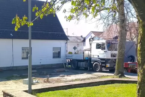 Restarbeiten werden am Samstag erledigt. 