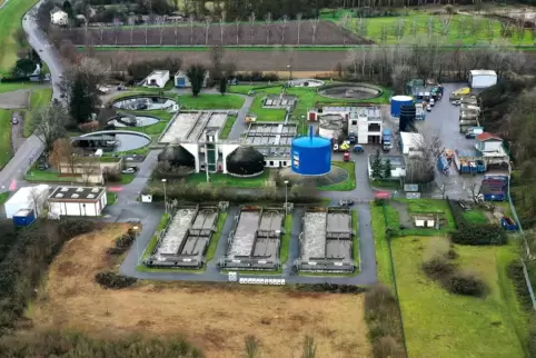 Hier fließt das Abwasser aus Waldsee und Otterstadt hin: Kläranlage Speyer.