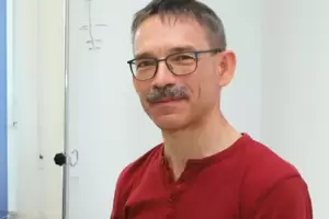 Thomas Dambach betreibt eine Praxis in Kandel. 