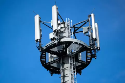 Zwischen Rockenhausen und dem Hintersteinerhof möchte Vodafone einen neuen Mobilfunkmast errichten. Zwischen Rockenhausen und dem Hintersteinerhof möchte Vodafone einen neuen Mobilfunkmast errichten.