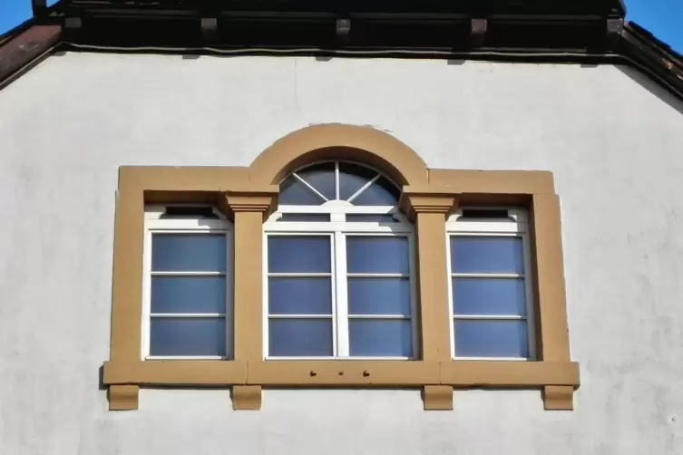 Fenster im Friedelsheimer Elternhaus von Maler Köster.