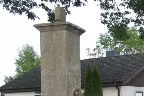 Es sei nach 20 Jahren an der Zeit, dem Denkmal für die Gefallenen der beiden Weltkriege wieder eine ansprechende Gestalt zu gebe