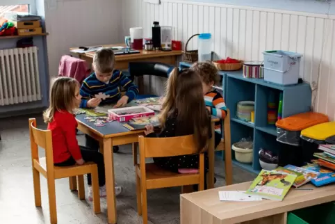 Der Bechhofer Kindergarten braucht mehr Platz. Es wird aber mindestens zwei Jahre dauern, bis die Erweiterung auf dem Gelände de