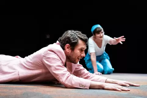 Einst ein Paar: Katharina Ley und Friedrich Witte in „Das weiße Dorf“.